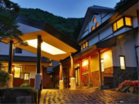 Shirabu Onsen Higashiya