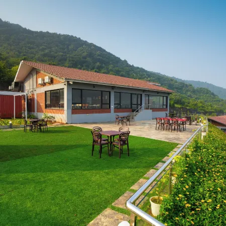 Gaurav Lords Resort Shrivardhan