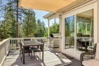 Groveland Vacation Rental w/ Private Deck & Grill!