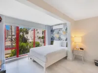 Red Door Inn Hotels in Condado