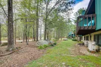 1 Mi to Downtown Conway: Spacious Family Condo! - parking