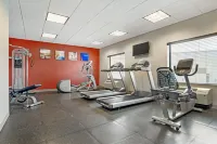 Comfort Inn & Suites - Gym