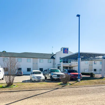 Motel 6 Terrell, TX
