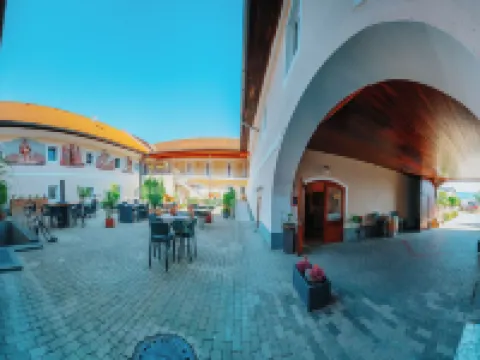 Hotel Leo Hotels in Steyr