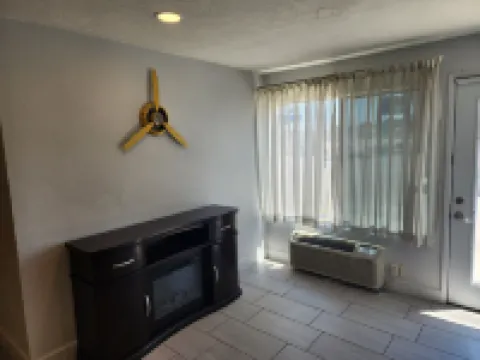 MetroParc n'Suites Hotels in Stockton