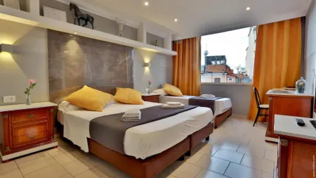 Hotel Giolitti Smart Отели рядом с достопримечательностью «Archaeological Area of Santa Croce in Jerusalem»