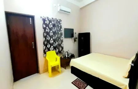 Hotel Palash Ajodhya Отели рядом с достопримечательностью «Ajodhya Hills»