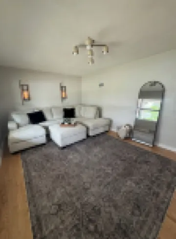 3BR Ranch / Near Hospitals, Universities, Bluff, River, Coffee Shop, & More!