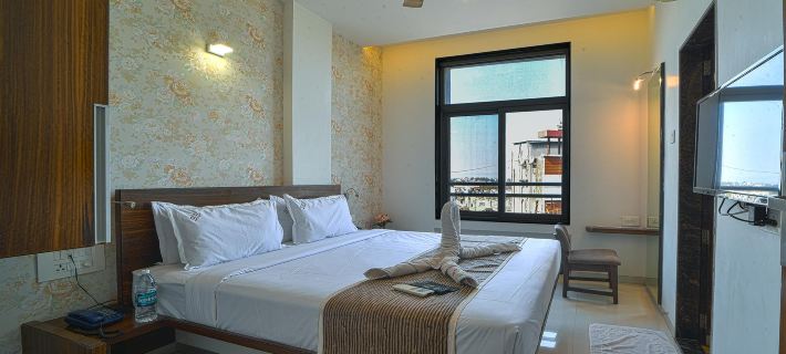 Hotel Sri Sri Executive Kolhapur Near Mahalaxmi Temple Отели в г. Колхапур