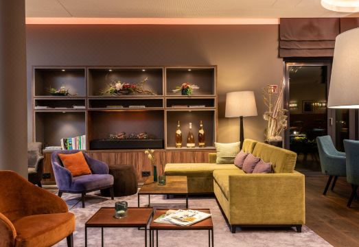 레오나르도 호텔 바트 크로이츠나흐 썸네일