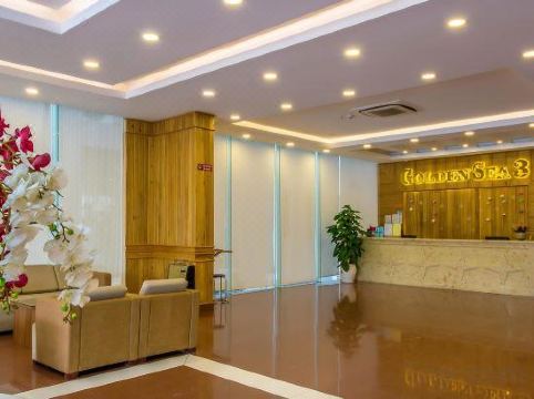 골든 시 호텔 전망 또는 조식