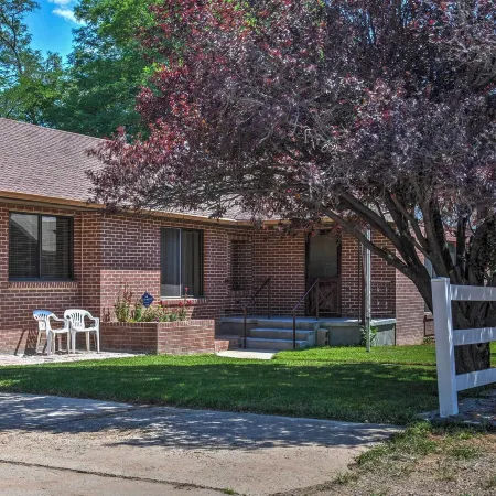 Central Escalante Home ~ 5 Mi to Grand Staircase!