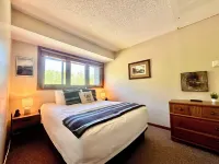 Elite End Unit Mtn/Pool View/Ski-In/Ski-Out