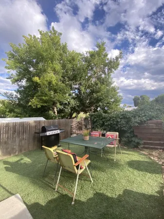 Dog-Friendly Home - 1.7 Miles from Red Rocks Amphitheater Отели рядом с достопримечательностью «Ред Рокс Парк энд Амфитеатр»