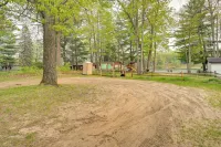 Harrison Cabin w/ Fire Pit & Elbow Lake Access!