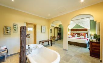 Bayete Guest Lodge
