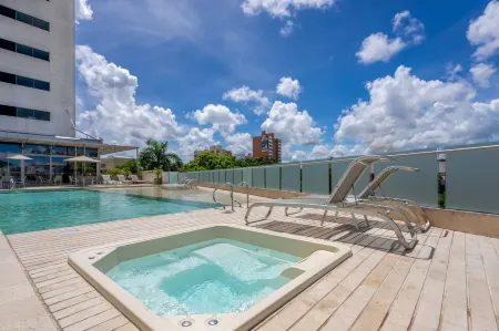 Estelar Apartamentos Barranquilla Отели в г. Барранкилья