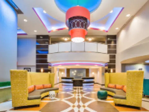 Holiday Inn Express & Suites EUREKA by IHG Hotels in Eureka