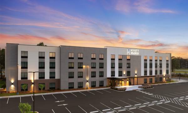 Hyatt Studios Mobile/tillmans Corner
