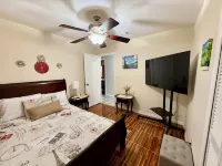 Home Near Themeparks,Lakes, Airports, Shops, Etc.