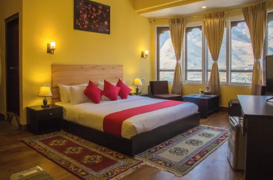 Bhutan Silverpine Resort