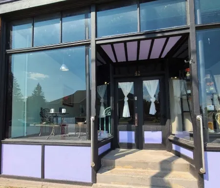 2Br Sxs Snowmobile Trail Access,Near Mtu, Keweenaw, Houghton, Walk to DiningBars Отели в г. Юг Рейндж