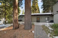 Waters Edge Escape Patio w/ BBQ, Near Beach Hotels near SUGAR PINE POINT STATE PARK