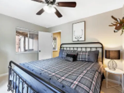 Family Fun Getaway - 3 Story Condo Hotels in Zephyr Cove–Round Hill Village