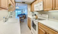 DIRECT BEACHFRONT CONDO Pool, Beautifully Renovated 2 Bedroom 4th Floor Balcony.