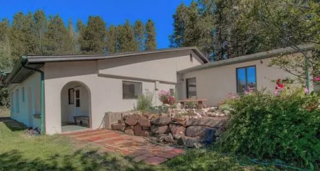 Newly-Renovated House on 30+ Acres!