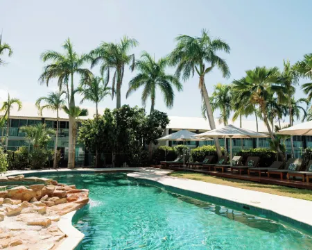 Mangrove Hotel Hotels in Broome
