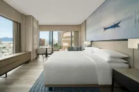 Courtyard by Marriott Danang Han River