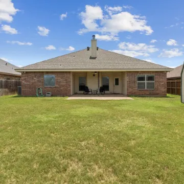 Gorgeous 4br Dakota Springs Home 3 Bedroom Home