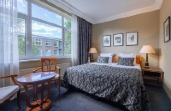 Apollofirst Boutique Hotel 阿姆斯特丹南區老城附近的飯店