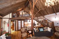 The Miner's Loft - Ballarat Hotels in Ballarat East