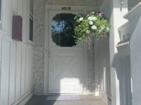 Historical Haven Steps to Downtown アップルトンのホテル