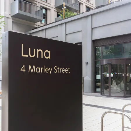 Vibrant Apartments at Luna Near Wembley Park by MySquare Отели рядом с достопримечательностью «Стадион «Уэмбли»»