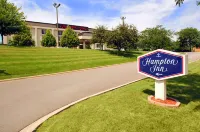 Hampton Inn Madison-East Towne Mall Area
