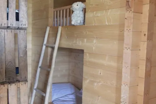 1 bedroom cabin in oosterwolde Hotels in Oosterwolde