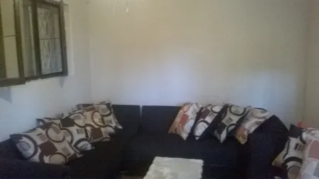 Lethabo Bed & Breakfast room 1 Отели рядом с достопримечательностью «Oasis Caravan Park, Camping Ground and Chalets»