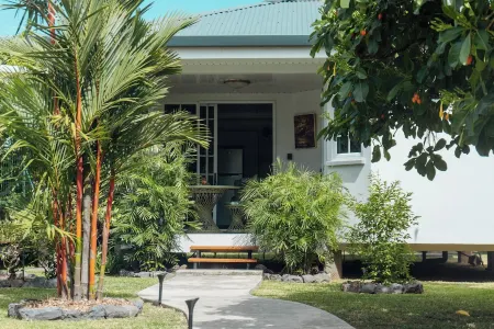 Bungalow Heipoe, Idéal Pour Passer un Séjour Dans un Cadre Enchanteur