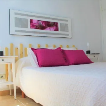 Privilege Bay- Villa Eesha-sea view and natural park view. Beach front location.