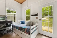 New, Promo Pricing - Luxury Woodland Loft Retreat @ Red River Gorge