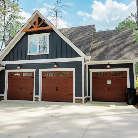 Spacious Luxury Lakefront Home w/ Hottub, Outdoor Sauna, & Gym Near Clemson