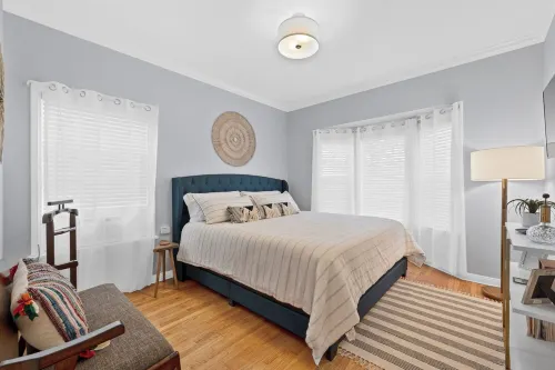 Peaceful 1st Floor Apt. with Soaking Bathtub