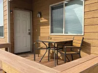 All new inside, 3-bedroom house, WiFi, AC beautiful Paradise Valley Yellowstone Hotels in Emigrant