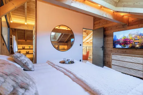 CHALET JERI 12Pers Swimming pool Jacuzzi Sauna ! South-facing chalet in Serre Chevalier