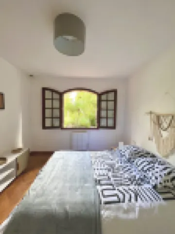 Cosy southern house with landscaped garden