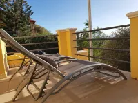 Su Niu Crobu, au Nid du corbeau Spacious apartment with breathtaking views