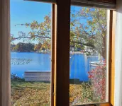 All-Sports Lakefront, Pier/Slip, Kayaks, 3Bd/2.5Ba, Sleeps 10 Hotels in North Webster